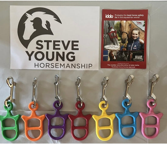 Horse safety ties